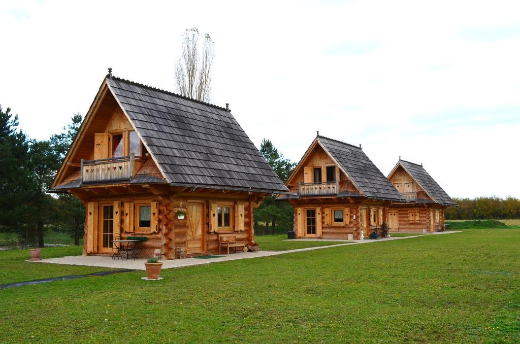 Вілла La Cle Des Champs Biltzheim Номер фото